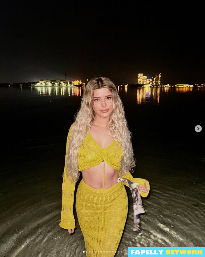 Merve Yalçın / merveyalcin Nudo Foto #3
